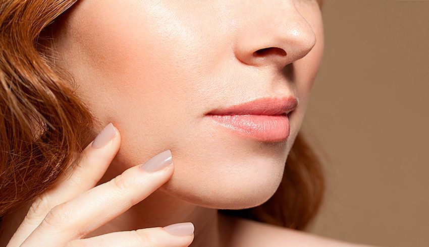 Dry Lips: Causes And Hydrating Lip Care Routine